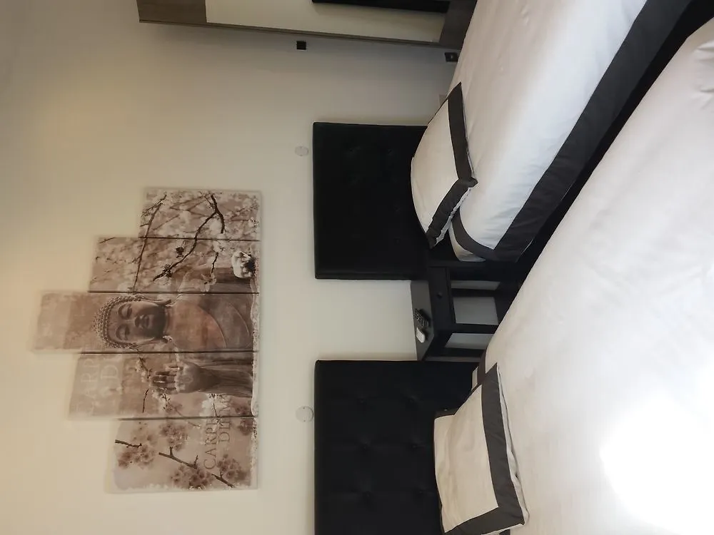 Brand New Villa In The City Center Cannes Szálloda