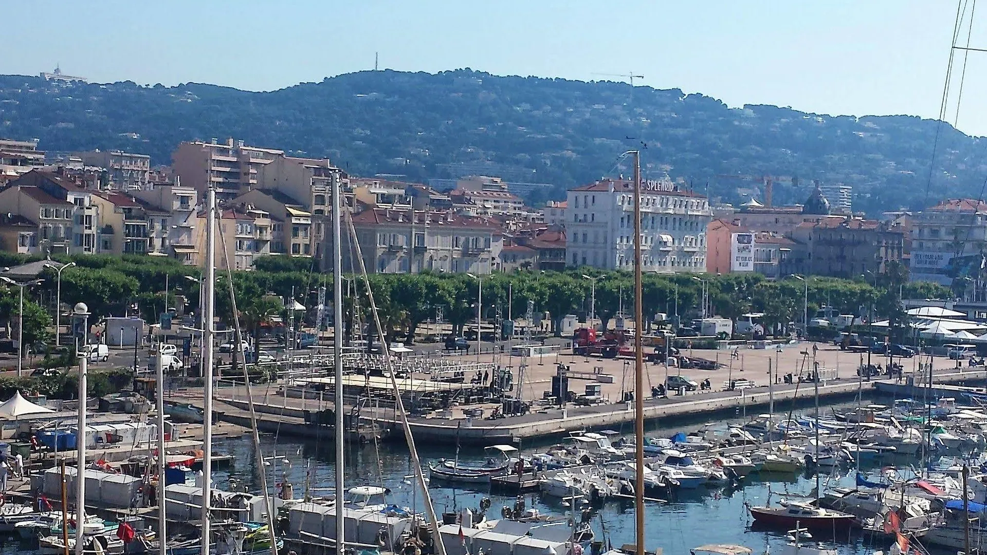 Brand New Villa In The City Center Cannes