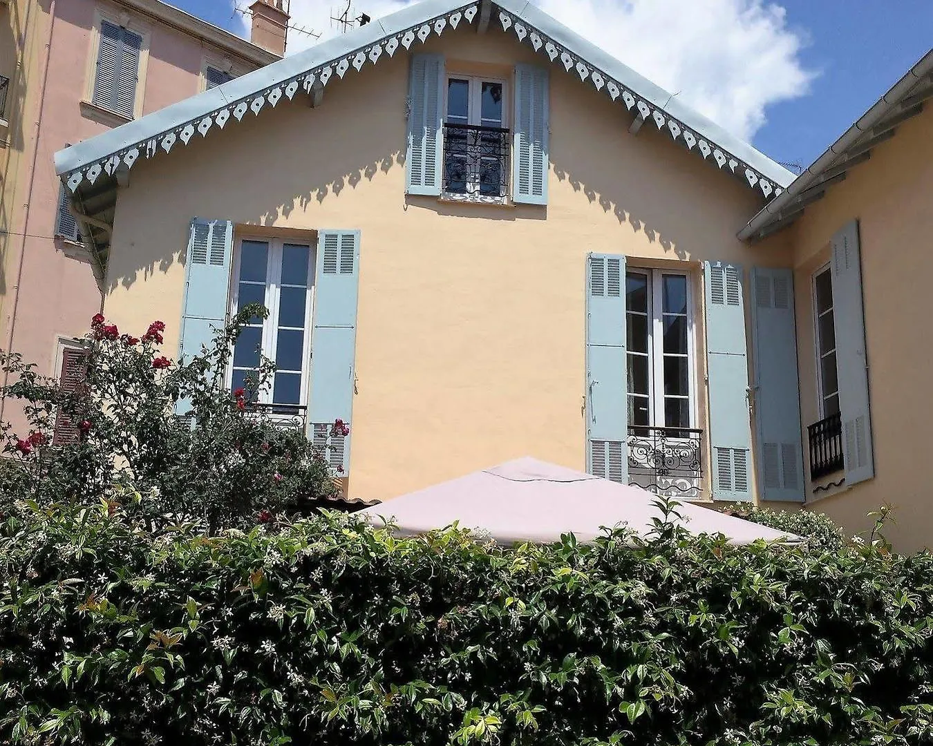 Brand New Villa In The City Center كان فرنسا